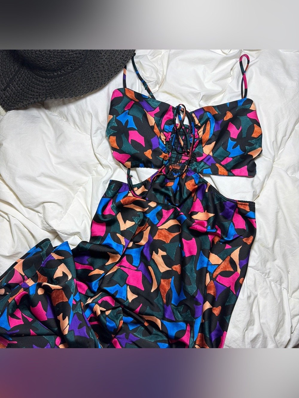 Codie Cut Out Maxi Dress" in the colorway Mosaic Magic - Picture 3 of 6